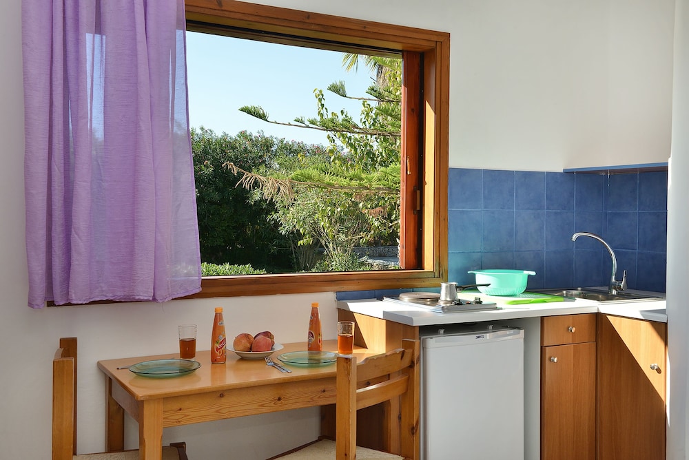 San Antonio Apartments — 4-Star Luxury Hotel in Kolympari, Greece
