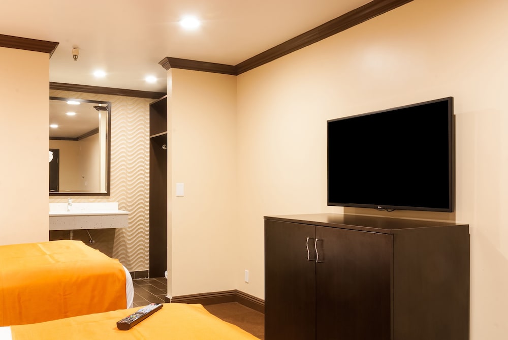 Redondo Pier Inn - photo 9