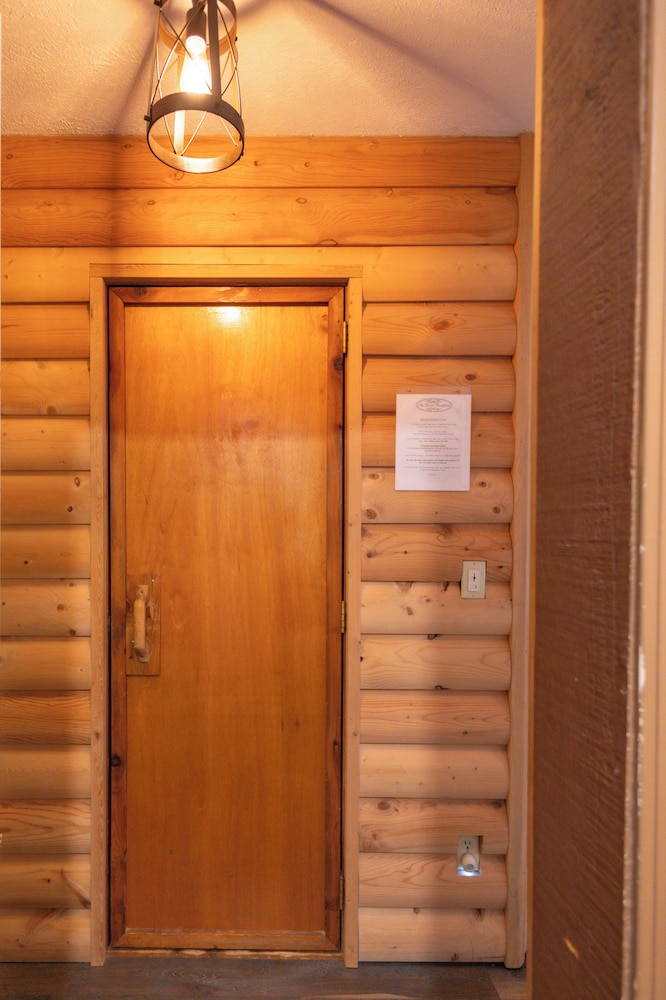 Hotel Frankfort & Restaurant - photo 80