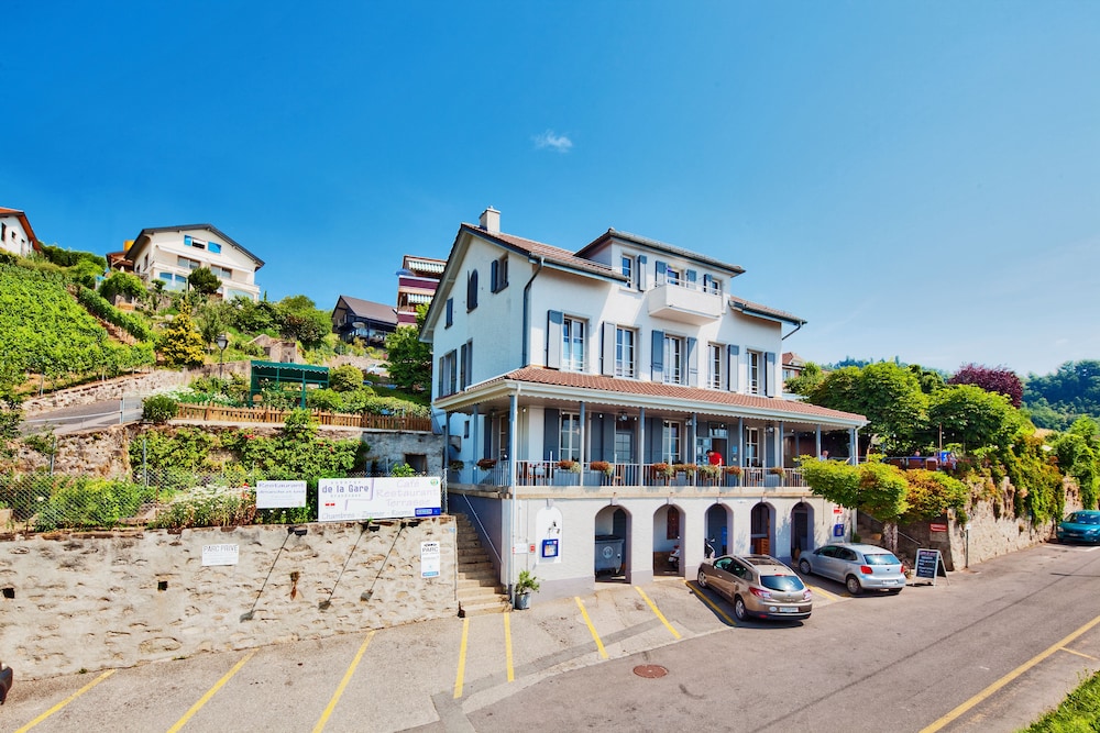 Auberge De La Gare — Cully