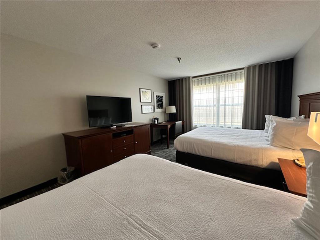 Best Western Harmony Inn Fort Dodge Iowa - photo 19