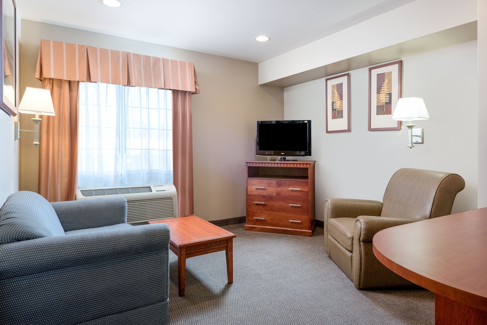 Candlewood Suites LAX Hawthorne an IHG Hotel - photo 5