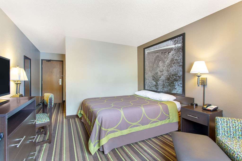 Super 8 by Wyndham Weston WV - photo 8