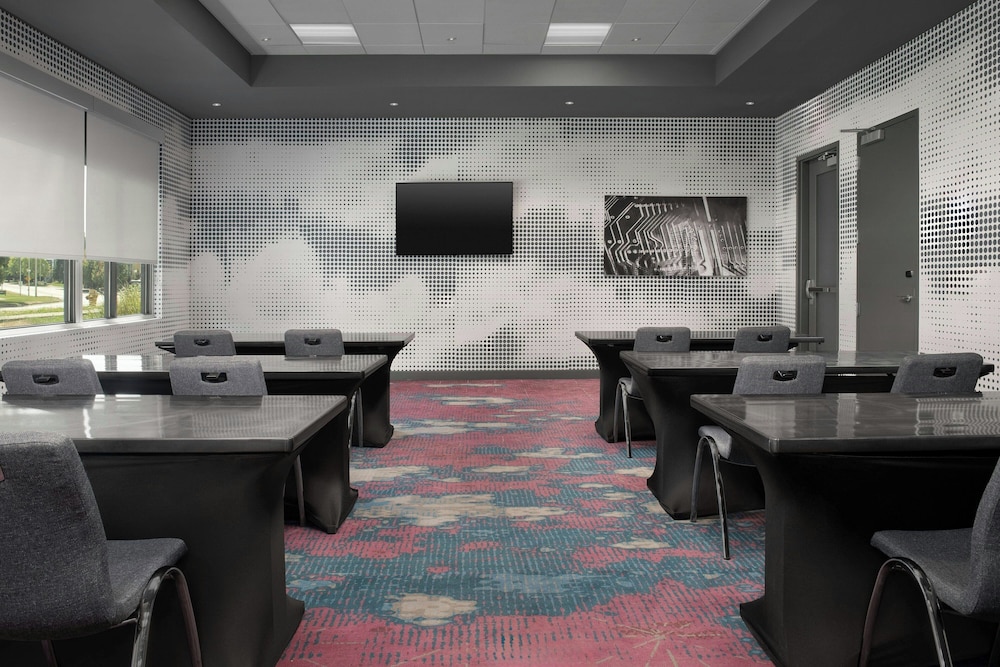 Aloft Hillsboro Beaverton - photo 50