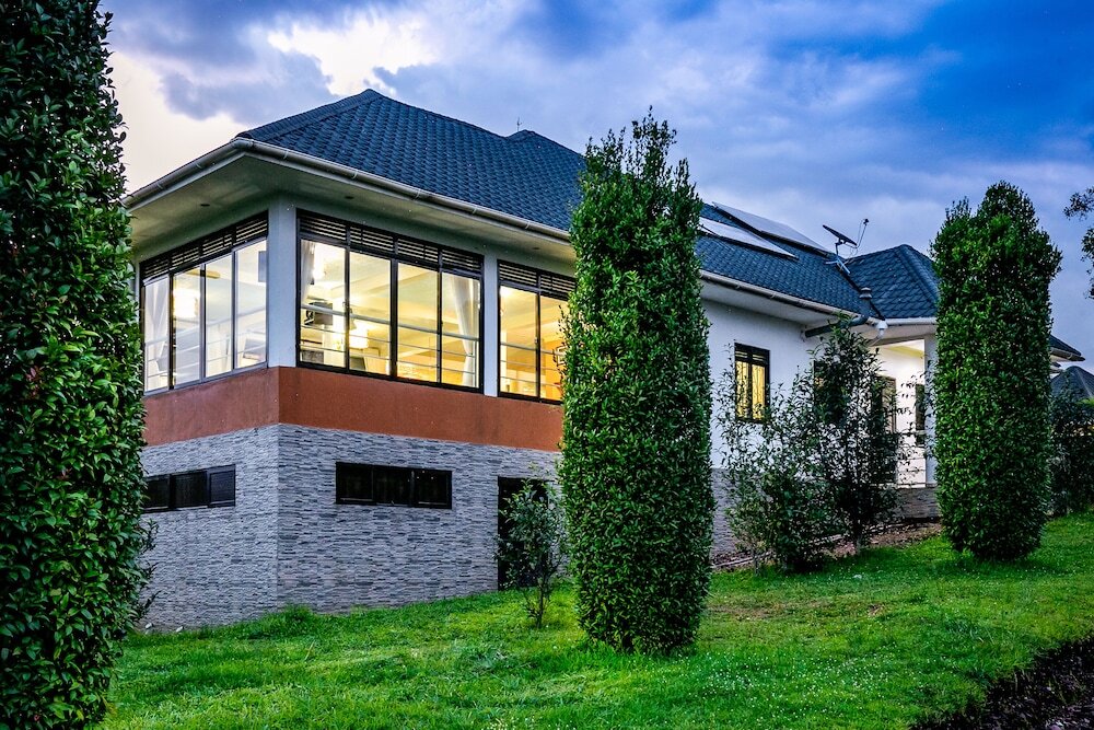 The Crested Crane Bwindi Hotel in Unknown City, Republic of Uganda
