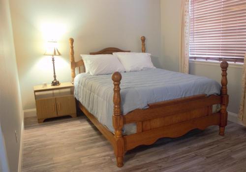 Amazing 4 Bedroom House with nice Backyard — 4-Star Luxury Hotel in Littleton, United States