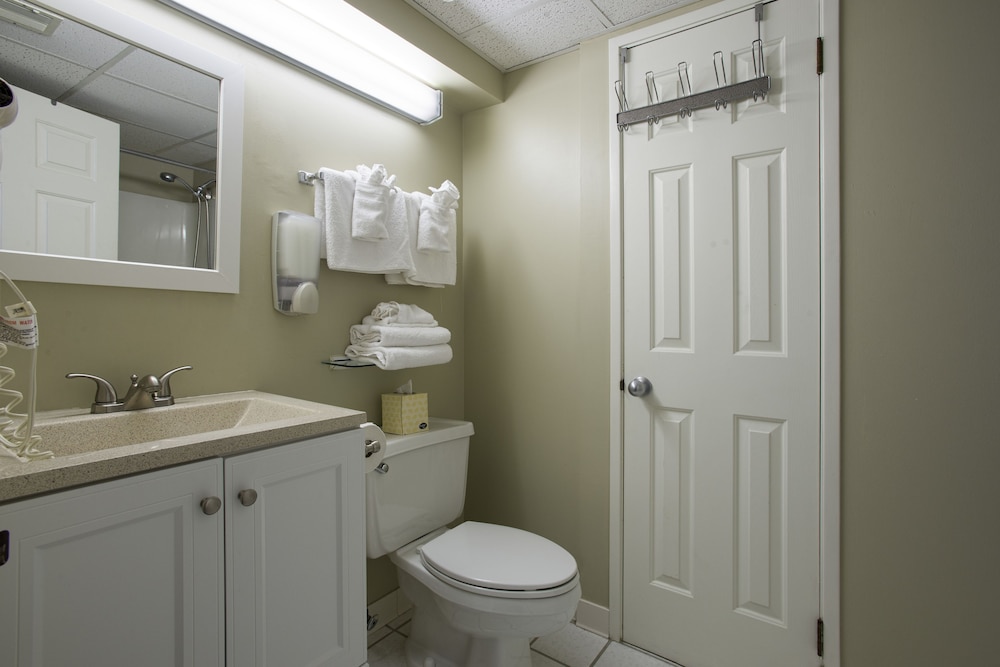 Biscayne Suites - photo 24