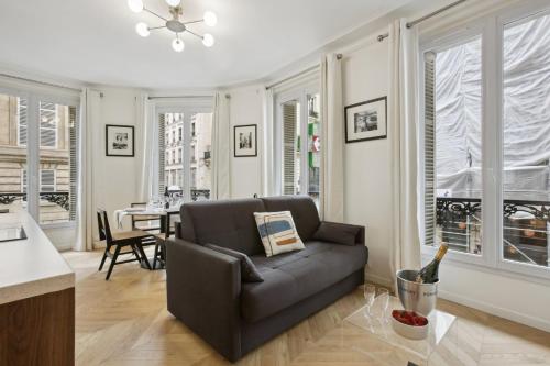 268 Suite Ville Superb apartment in Paris — 4-Star Luxury Hotel in Paris, France