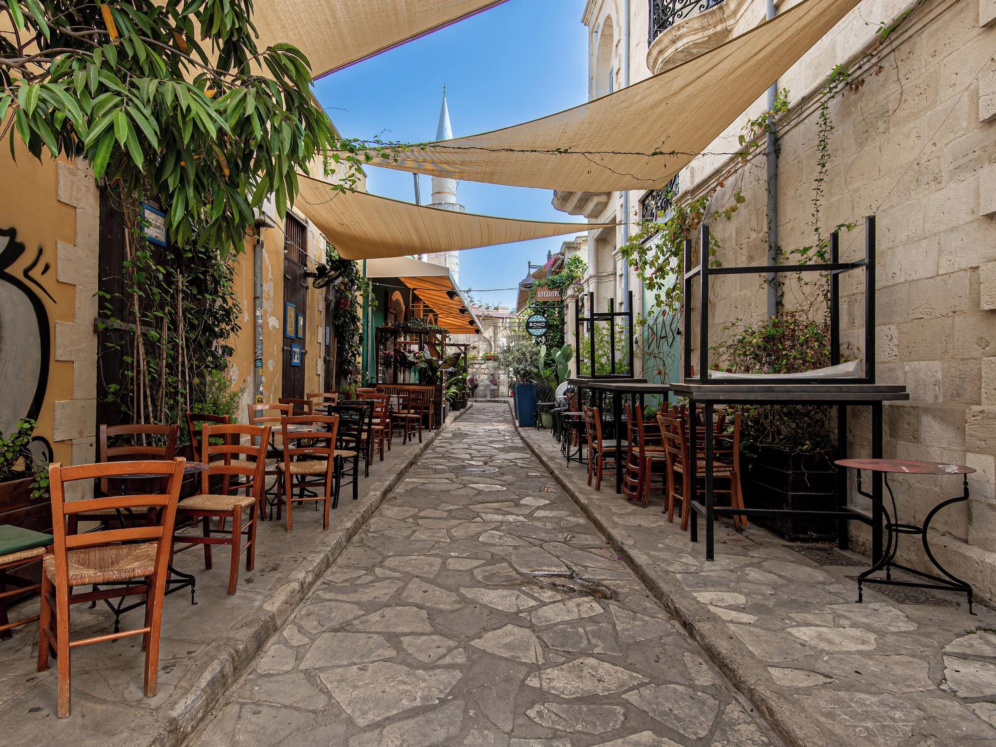 Sanders Elgio — 4-Star Luxury Hotel in Limassol, Cyprus