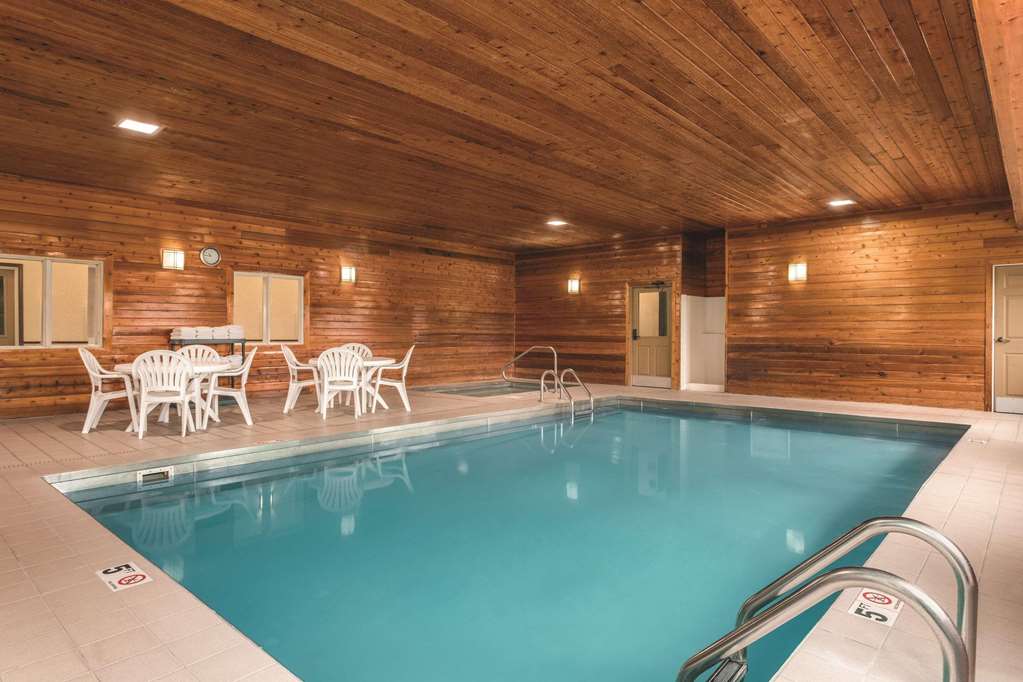 Country Inn & Suites by Radisson Dakota Dunes SD - photo 13