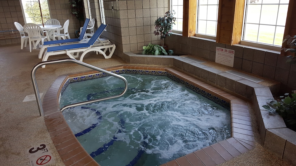 Paynesville Inn And Suites - photo 25