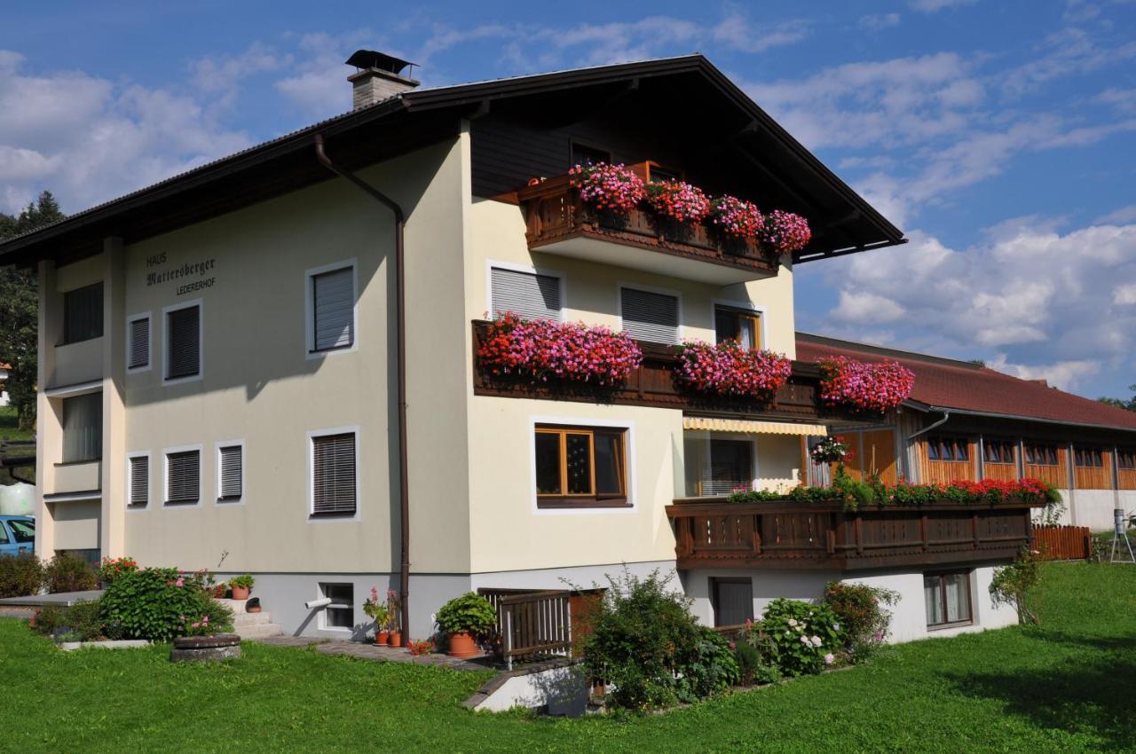 Ledererhof - carbon neutral hotel in Oberlienz