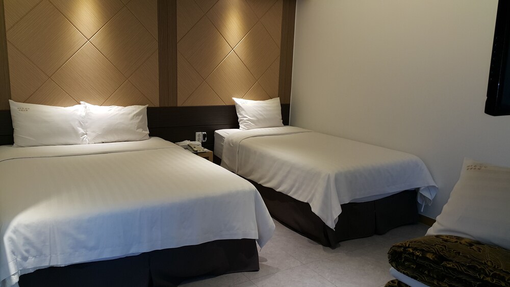 Sunrise Hill Motel in Gunsan, South Korea