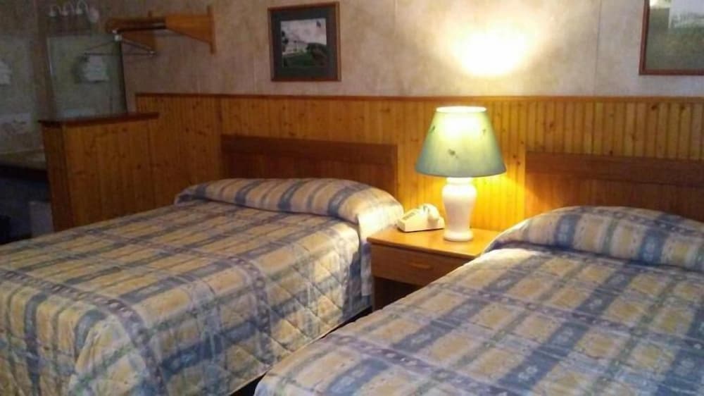 Catskill Motor Court Motel - photo 5