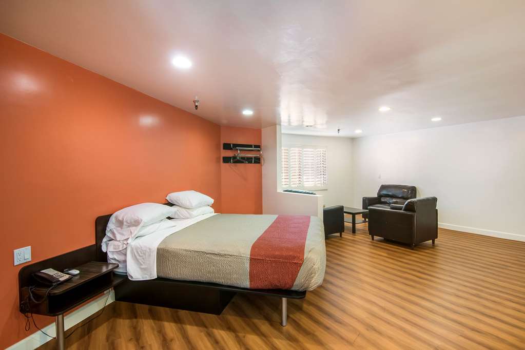 Motel 6 Monterey Park CA - photo 19
