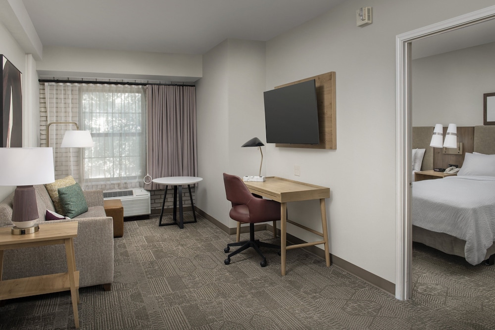 Staybridge Suites San Antonio by IHG - photo 8