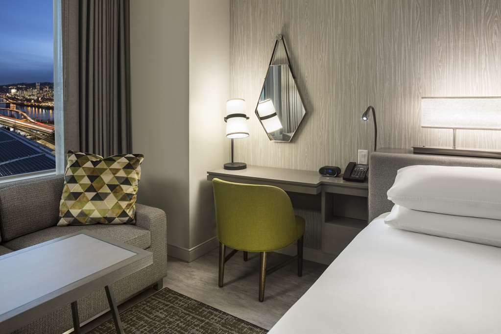 Hyatt Regency Portland at the Oregon Convention Center - photo 26