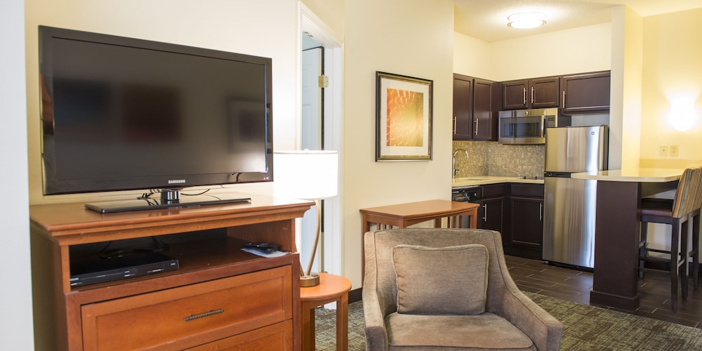 Staybridge Suites Fargo by IHG - photo 27
