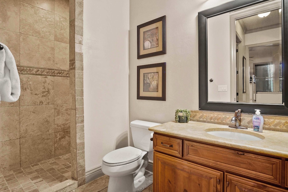Oasis Escape Resort Amenities - photo 13