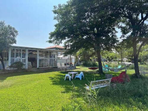 Sea Side Caravan - last minute hotel in Unknown City