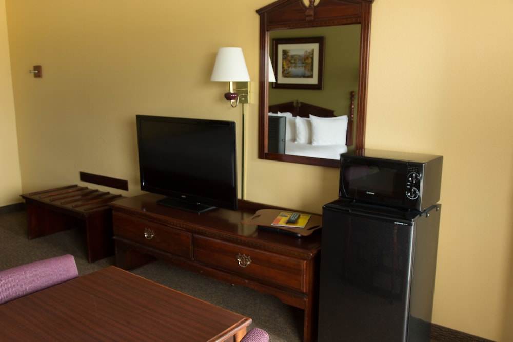 Angel Inn Central - photo 25