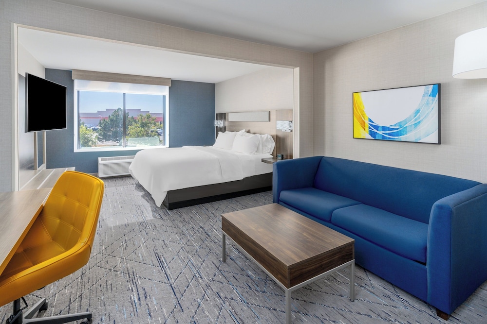 Holiday Inn Express Hotel & Suites Cheyenne by IHG - photo 18