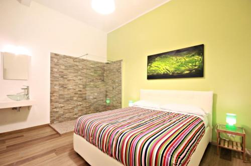 Colosseum Big and comfortable apartment — 4-Star Luxury Hotel in Rome, Italy