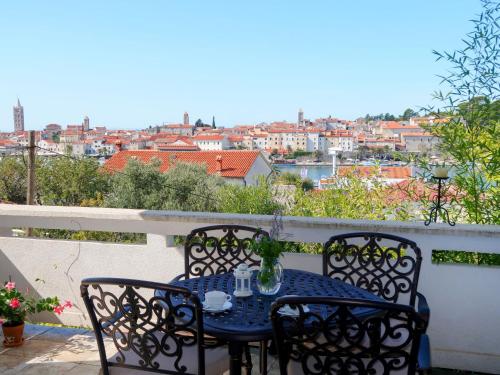 Apartment Hoba by Interhome — 4-Star Luxury Hotel in Rab, Croatia