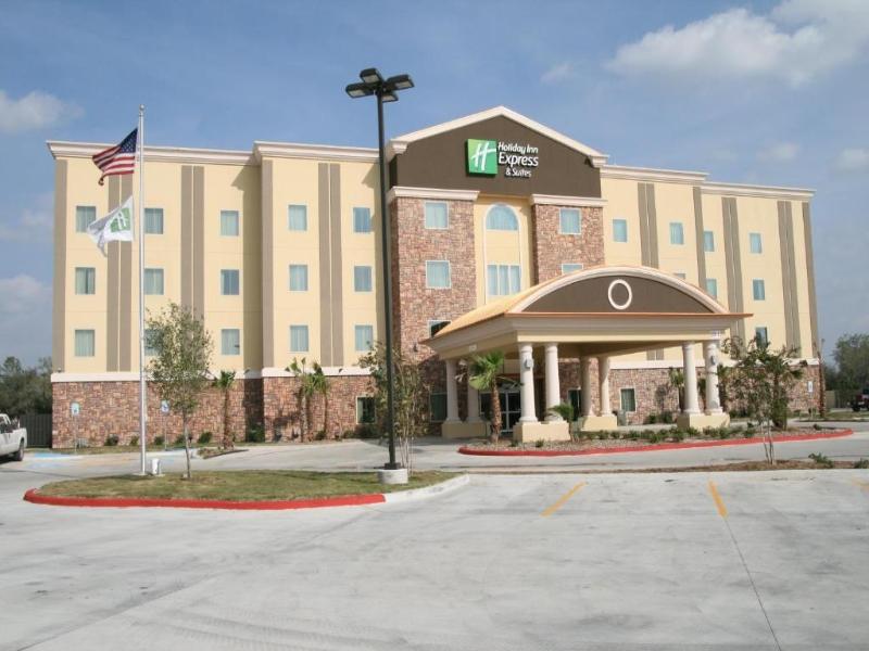Holiday Inn Express and Suites George West by IHG - photo 2
