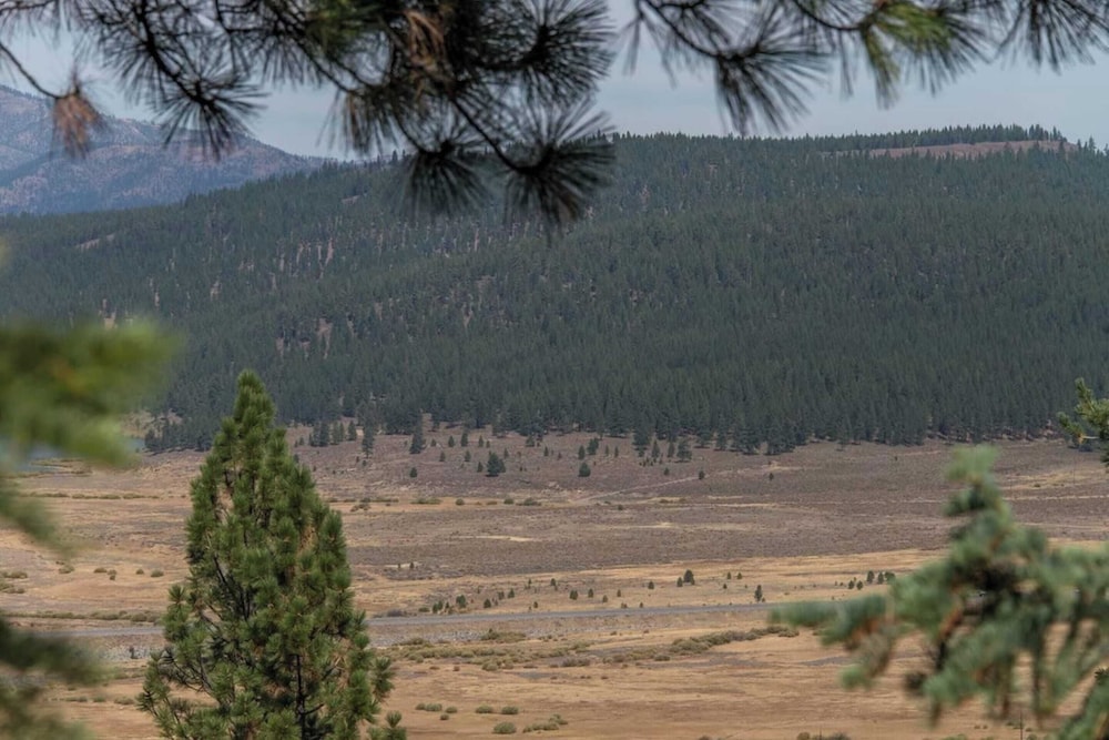 Hawk's Eye by Avantstay Cozy Condo w Views & Access to Northstar Resort Community - photo 25