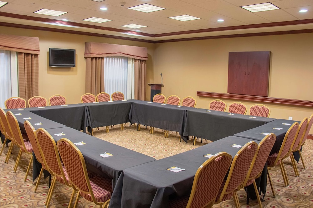Hampton Inn Murphy - photo 35