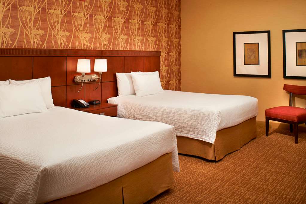 Sonesta Select Detroit Auburn Hills - photo 11