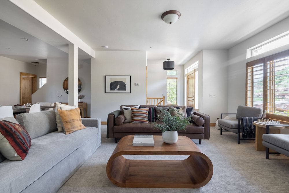 Douglas by Avantstay Charming Townhouse Mins From Deer Valley Resort - photo 14
