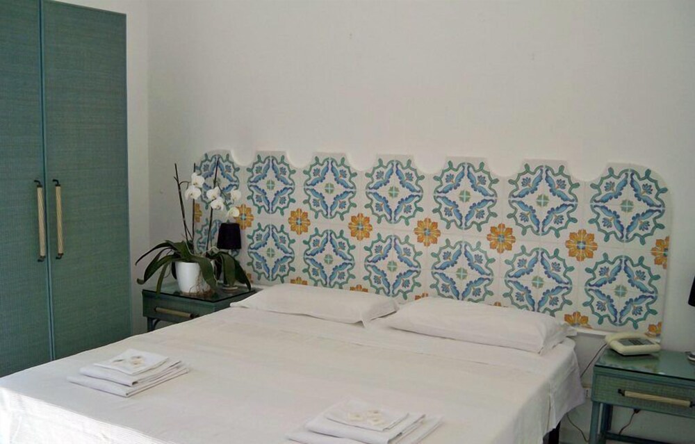 Hotel 4 Stagioni — Capri — photo 3