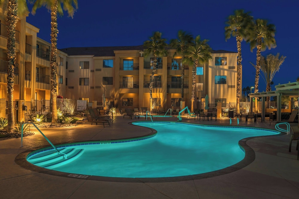 Courtyard by Marriott Palm Desert - photo 16