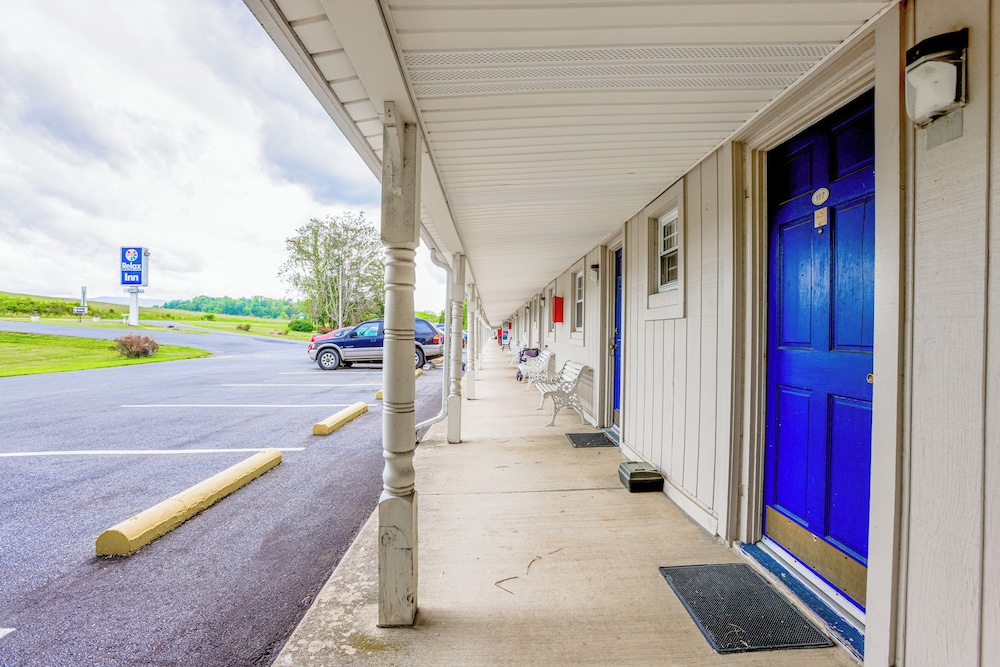 Relax Inn By OYO Natural Bridge I 81 - photo 39