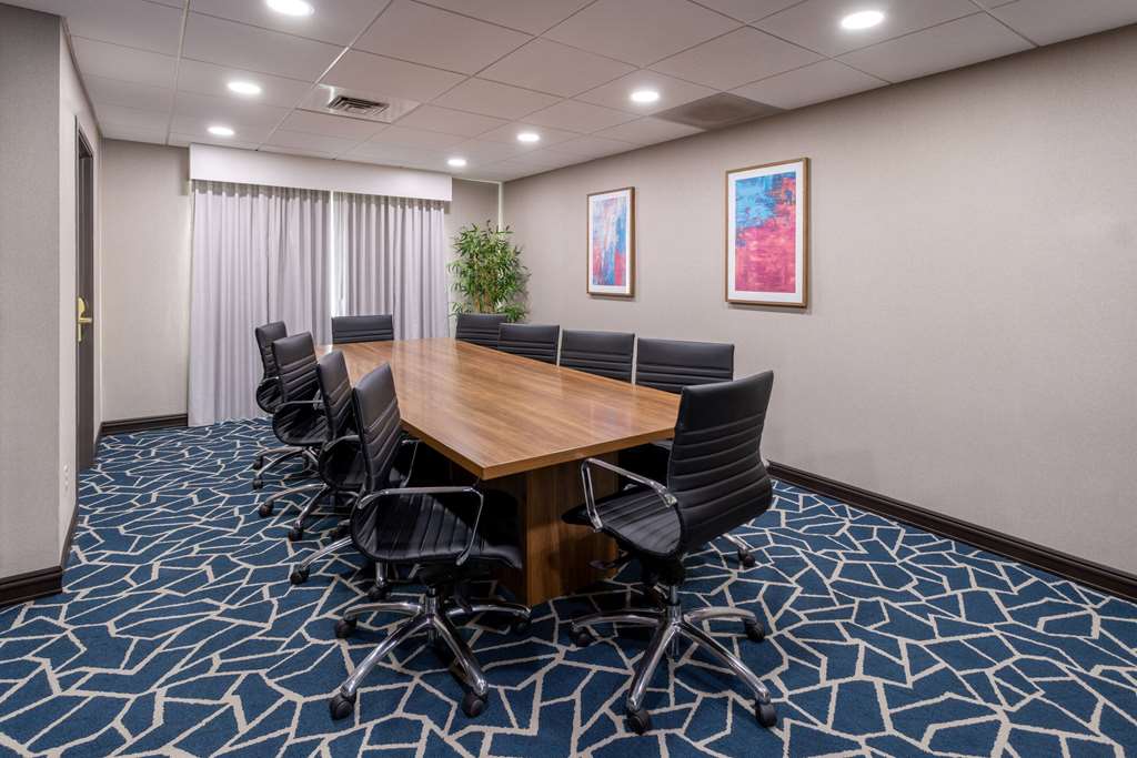 Wingate by Wyndham Vineland Millville - photo 23