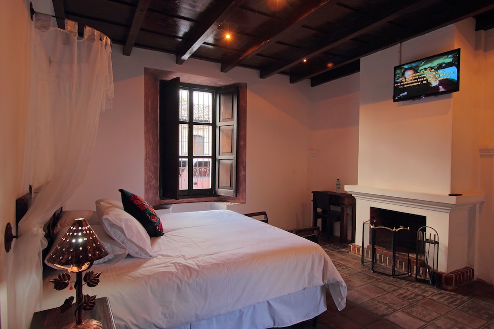 Hotel Monasterio — Antigua Guatemala — photo 3