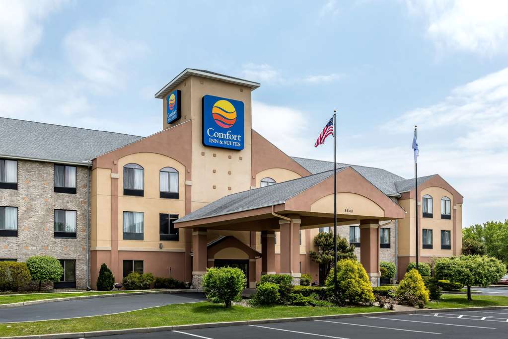 Comfort Inn & Suites Mishawaka South Bend — hotel in Mishawaka