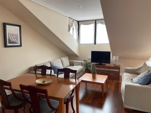 Ático en el centro de Llanes — carbon neutral stay, Llanes