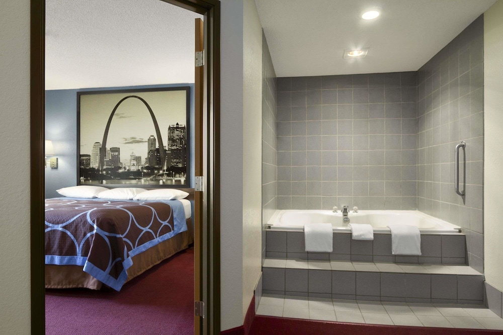 Super 8 by Wyndham Cuba - photo 12