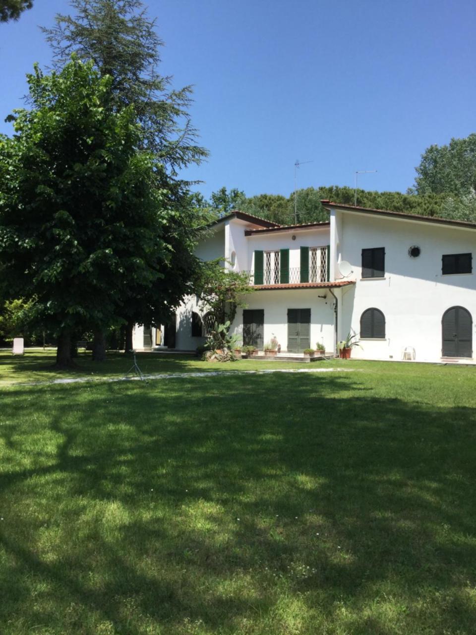 Villa Poveromo — 4-Star Luxury Hotel in Ronchi Dei Legionari, Italy