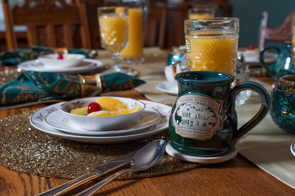 Franklin Street Inn LLC - photo 34