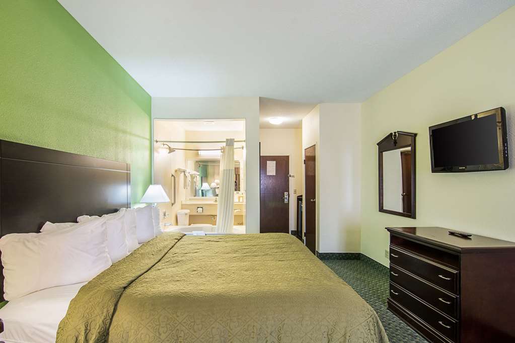 Quality Inn & Suites Harvey Chicago Southland - photo 29