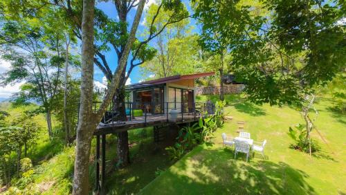 Heliconia Ledge - carbon neutral hotel in Unknown City
