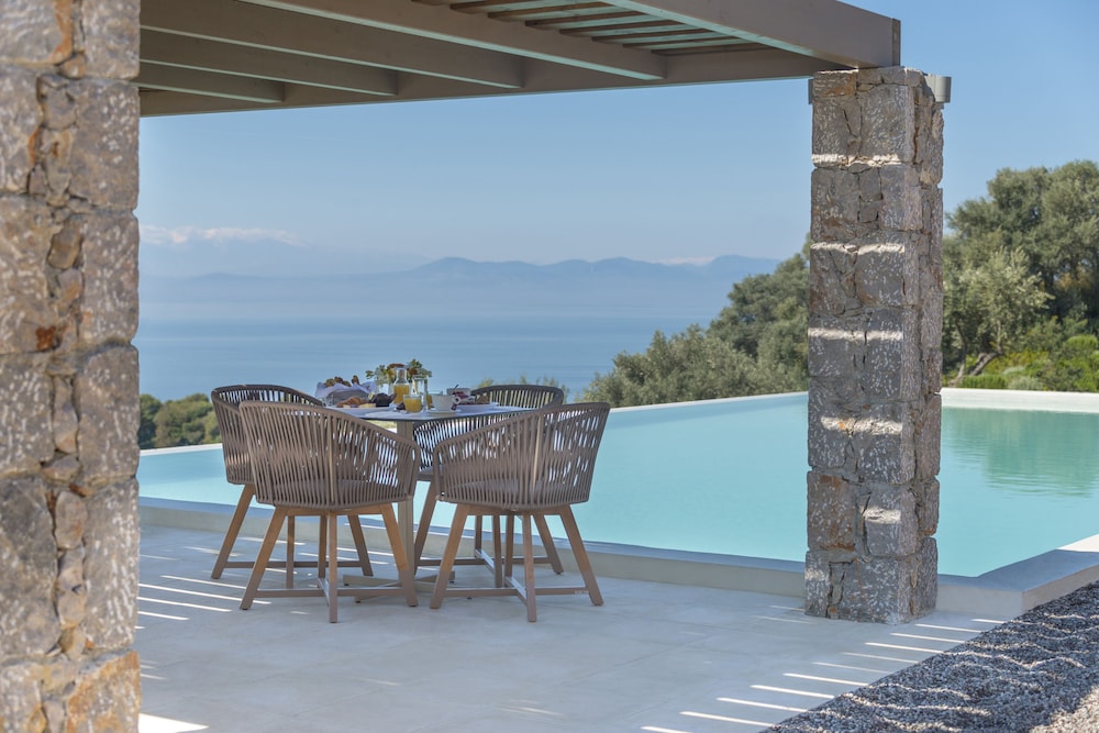 Elimnion Resort — hotel in Limni