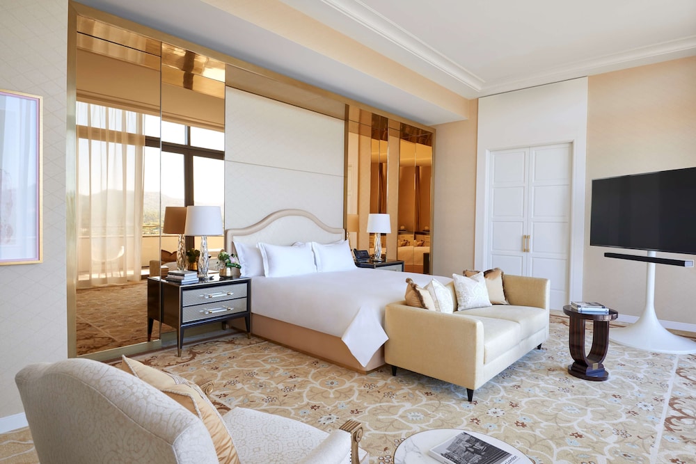 Waldorf Astoria Beverly Hills - photo 22