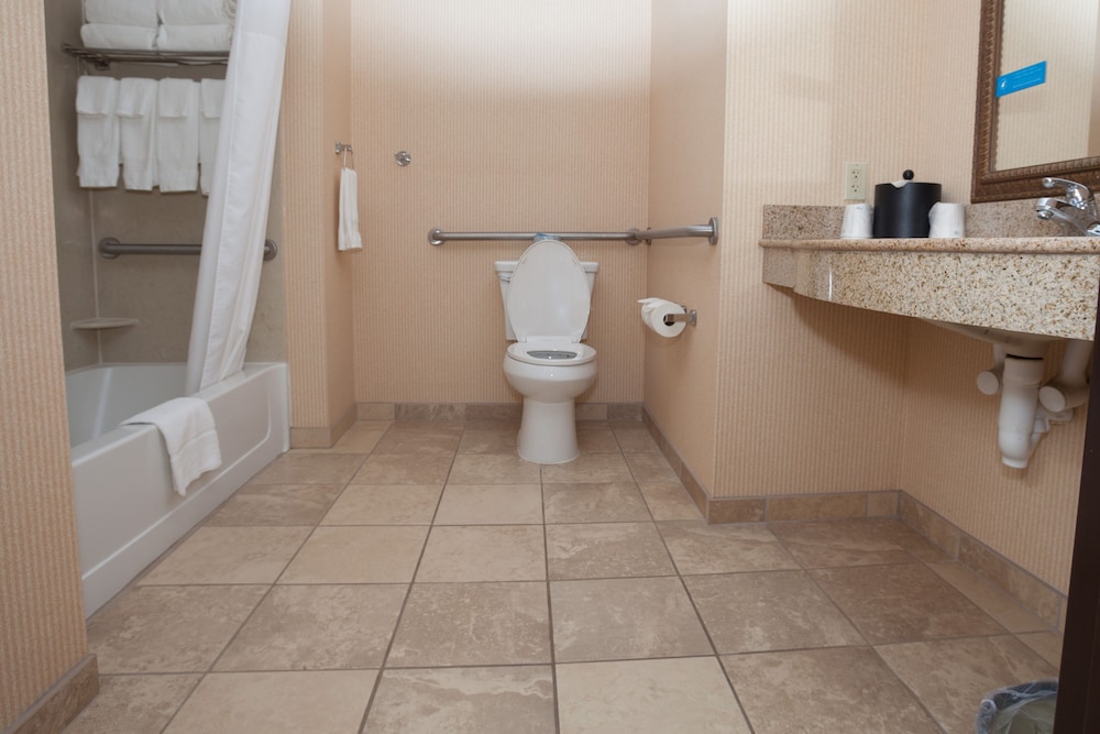 Hampton Inn Oneonta - photo 30