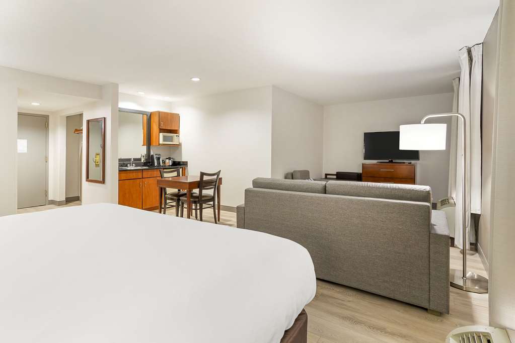 Comfort Inn Near Six Flags St. Louis - photo 22