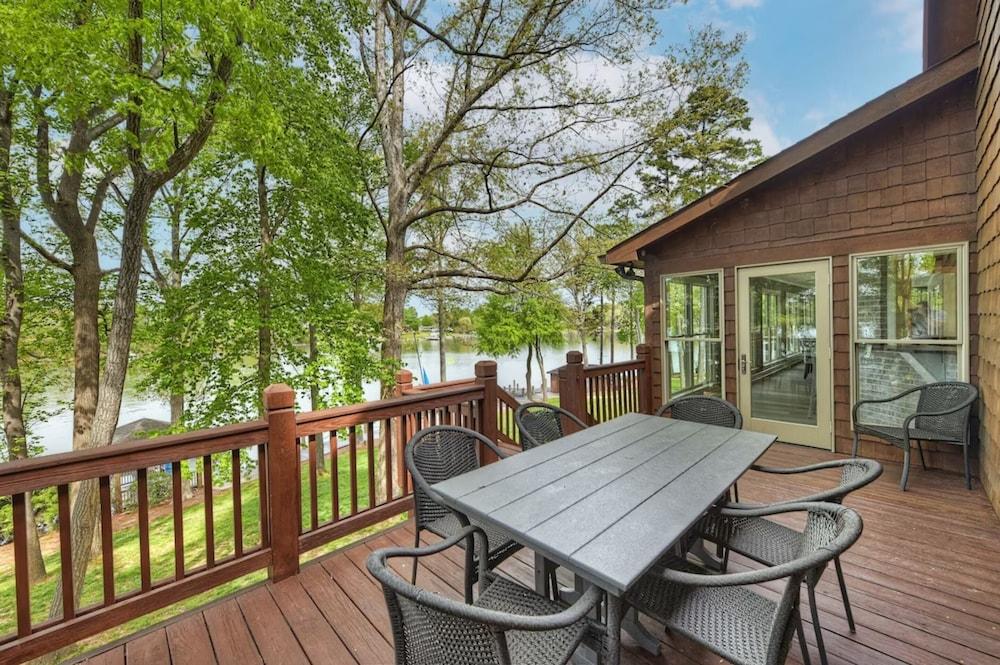 Private Dock Hot Tub Game Room Firepit Sunset Shores Resort The Homestead - photo 14